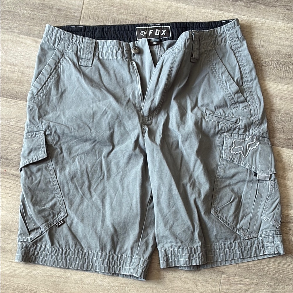 Fox Racing Gray Cargo Shorts Lightweight Cotton Blend 32” waist